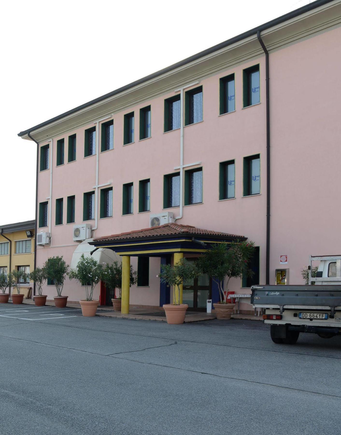 Hotel Euro Castegnato المظهر الخارجي الصورة